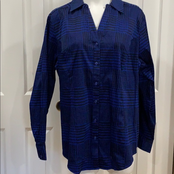 Lane Bryant Tops - Lane Bryant button down top - size 26